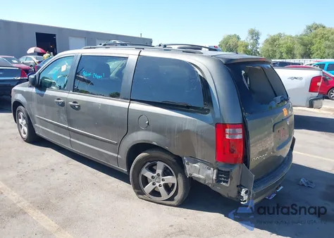 2010 Dodge Grand Caravan Hero z USA, uszkodzony, nr VIN 2D4RN3D10AR434894